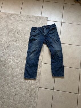 Wrangler Men's Dark Blue Relaxed Fit Jeans